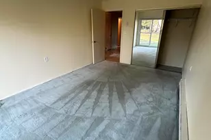 20 Danbury Ct, Red Bank, NJ 07701 - Photo 9