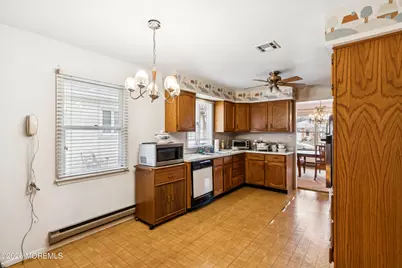 101 Meadowbrook Road, Brick, NJ 08723 - Photo 7