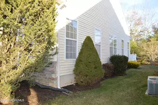 10 Fenwick Ln, Barnegat, NJ 08005 - Photo 33