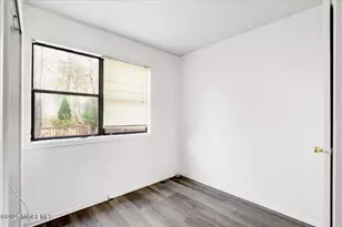 12 Lone Star Ln, Manalapan Township, NJ 07726 - Photo 19