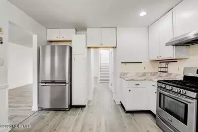 12 Lone Star Lane, Manalapan Township, NJ 07726 - Photo 11