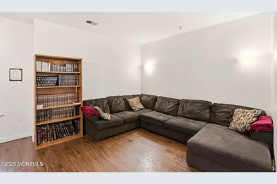 73 Coles Way, Lakewood, NJ 08701 - Photo 5