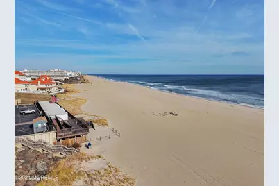 675 Ocean Avenue #2L, Long Branch, NJ 07740 - Photo 9
