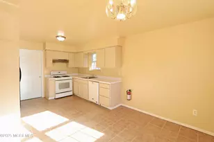 2208 Adams Ave, Toms River Township, NJ 08753 - Photo 5