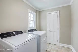 119 E Rd, Belford, NJ 07718 - Photo 11