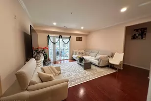 112 Regency Ct, Morganville, NJ 07751 - Photo 17