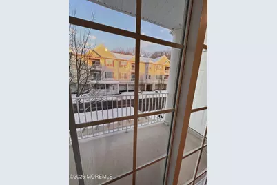 112 Regency Court, Morganville, NJ 07751 - Photo 45