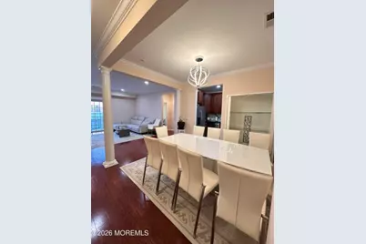 112 Regency Court, Morganville, NJ 07751 - Photo 23