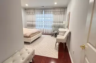 112 Regency Ct, Morganville, NJ 07751 - Photo 29