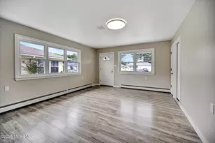 426 Saint Thomas Dr N, Toms River Township, NJ 08757 - Photo 17