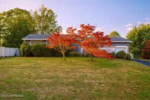 872 Red Oaks Dr, Long Branch, NJ 07740 - Photo 21