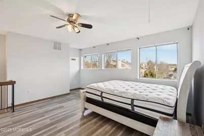 36 Farnham Square, Sayreville, NJ 08859 - Photo 29