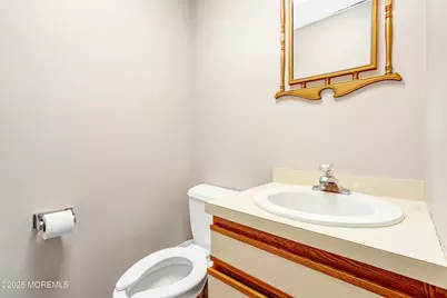 1163 Nj 37 #102, Toms River Township, NJ 08753 - Photo 17