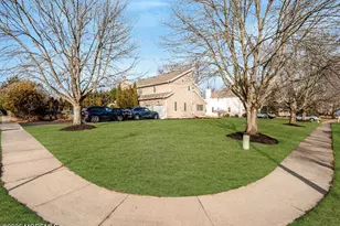 28 Musket Ln, Eatontown, NJ 07724 - Photo 3