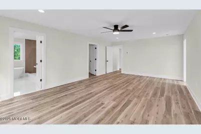 1656 N Bay Avenue, Toms River Township, NJ 08753 - Photo 19