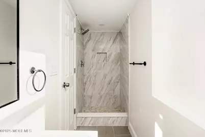 16 Montclair Avenue, Neptune Township, NJ 07753 - Photo 21