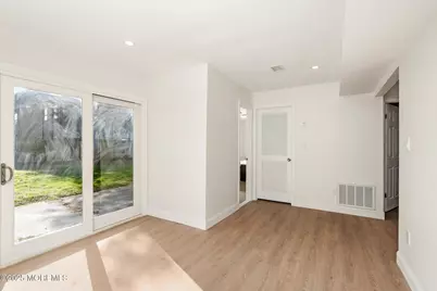 16 Montclair Avenue, Neptune Township, NJ 07753 - Photo 23