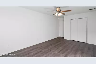 32 Dakota Avenue, North Middletown, NJ 07748 - Photo 13