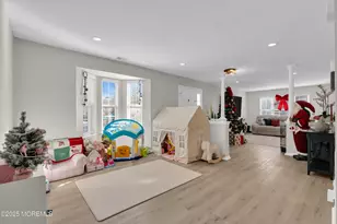 81 Wood Duck Ct, Freehold, NJ 07728 - Photo 9