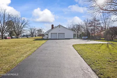 2 Varnum Lane, Manalapan Township, NJ 07726 - Photo 7