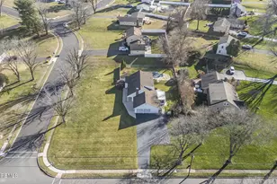 2 Varnum Ln, Manalapan Township, NJ 07726 - Photo 61