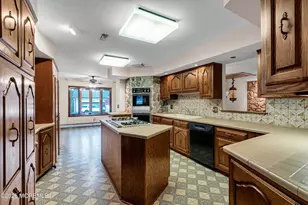 9 Prestile Pl, Robbinsville Township, NJ 08691 - Photo 11