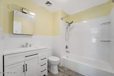 29 Lohsen Avenue, Keansburg, NJ 07734 - Photo 19