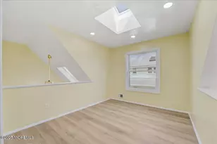 29 Lohsen Ave, Keansburg, NJ 07734 - Photo 19