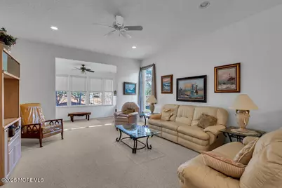 26 Gardenways Court, Lakewood, NJ 08701 - Photo 7