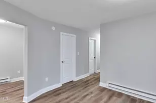 204 Covered Bridge Blvd, Manalapan Township, NJ 07726 - Photo 9