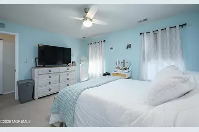 224 Perth Hill Court, Aberdeen Township, NJ 07747 - Photo 11