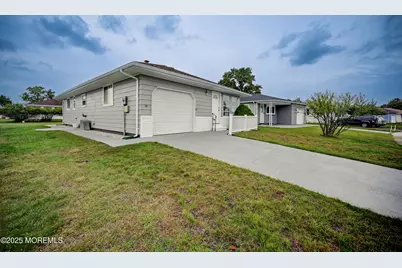 343 Barbados Drive N, Toms River Township, NJ 08757 - Photo 31