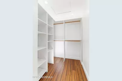 7 Longfellow Court, Freehold, NJ 07728 - Photo 23