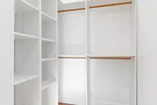 7 Longfellow Ct, Freehold, NJ 07728 - Photo 23