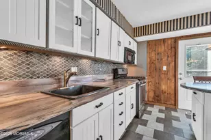 805 Hastings Ln, Point Pleasant, NJ 08742 - Photo 3