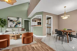 1404 Violet Ln, Jackson, NJ 08527 - Photo 5