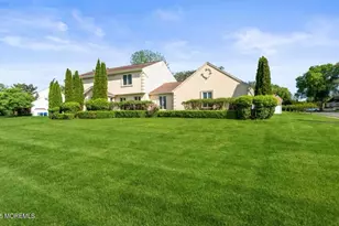 16 Bridle Dr, West Long Branch, NJ 07764 - Photo 19