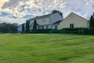 16 Bridle Dr, West Long Branch, NJ 07764 - Photo 3