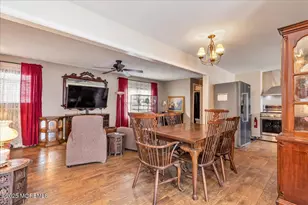 37 Beaconlight Ave, Keansburg, NJ 07734 - Photo 5