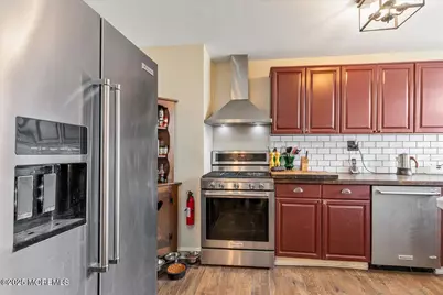 37 Beaconlight Avenue, Keansburg, NJ 07734 - Photo 17