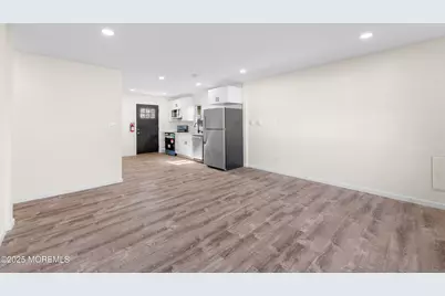9 Beacon Terrace #1, Keansburg, NJ 07734 - Photo 3