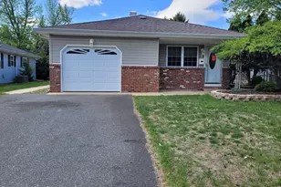 7 Le Lamentin Dr, Toms River Township, NJ 08757 - Photo 23