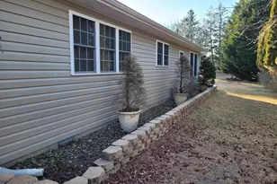 7 Le Lamentin Dr, Toms River Township, NJ 08757 - Photo 5