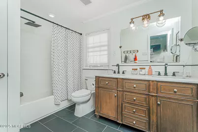 42 S Heathcote Avenue, Edison, NJ 08817 - Photo 31