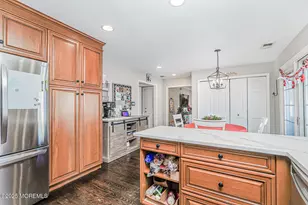 42 S Heathcote Ave, Edison, NJ 08817 - Photo 17