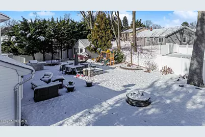 42 S Heathcote Avenue, Edison, NJ 08817 - Photo 7