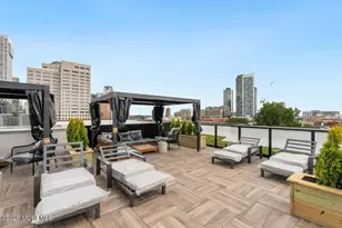 139 Christopher Columbus Dr, Jersey City, NJ 07302 - Photo 11