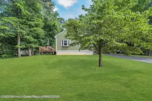 37 Freehold Rd, Jackson, NJ 08527 - Photo 5