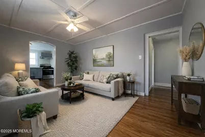 23 Rector Place #B, Red Bank, NJ 07701 - Photo 3