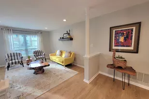 4 Oxford Rd, Holmdel, NJ 07733 - Photo 9